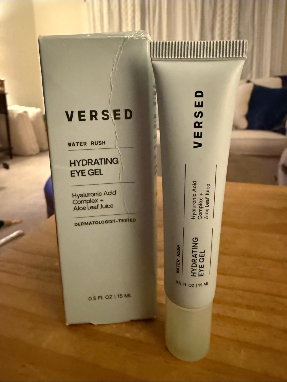 Versed Water Rush Hydrating Eye Gel - Picture 4 of 7